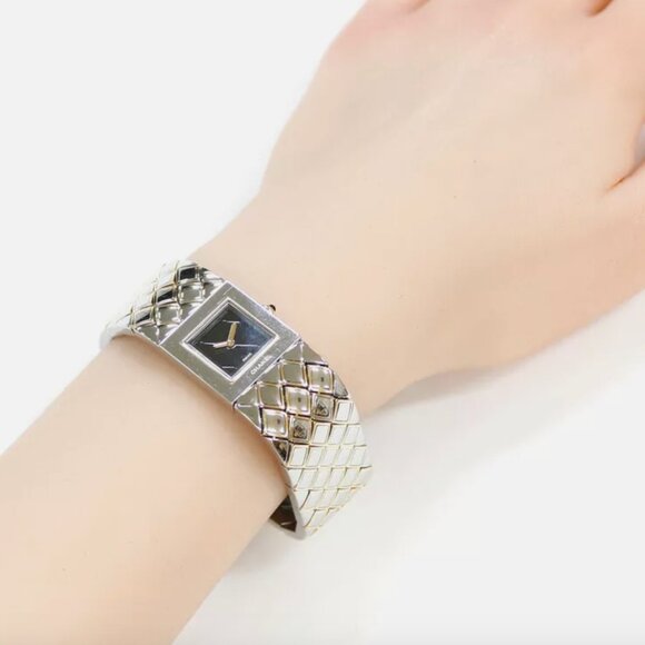 CHANEL Matrasse Silver Gold Color Ladies Watch RARE - Picture 1 of 4